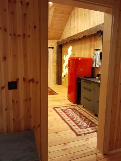 Nica Wood Villa Sremska Kamenica Bagian luar foto