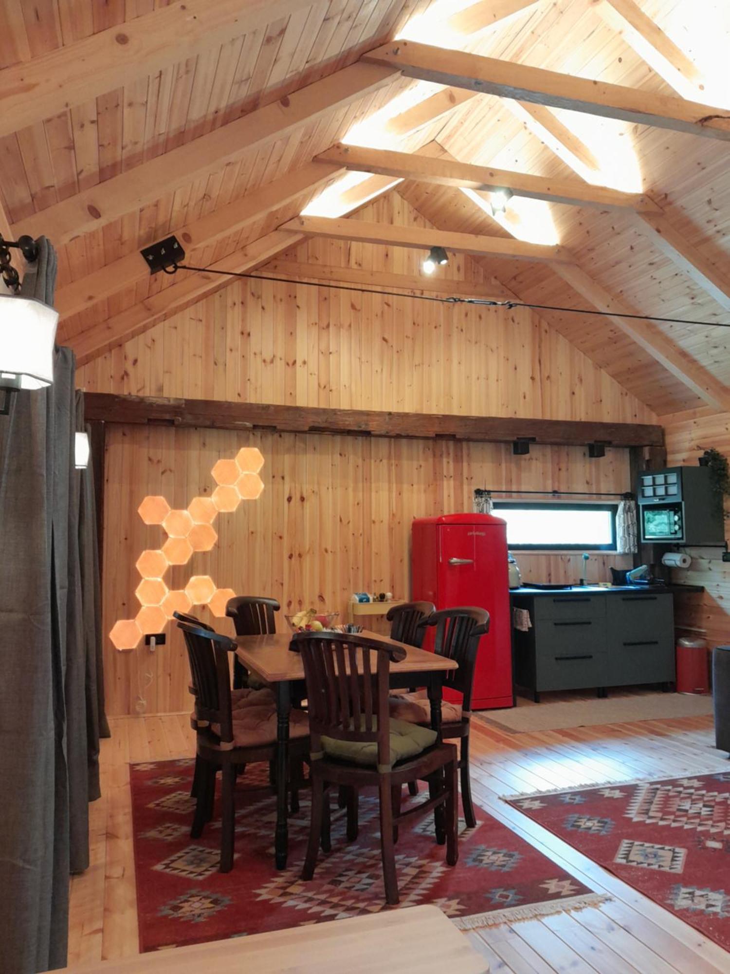 Nica Wood Villa Sremska Kamenica Bagian luar foto